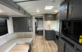 2022 Keystone RV Bullet 250BHS