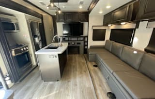 2021 Highland Ridge Open Range376FBH