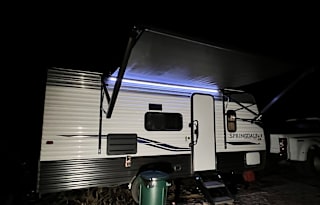 BRAND NEW 2022 KEYSTONE 17 FOOT EASY TO TOW