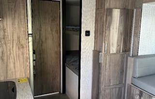 M and R RVs NEW Palomino real lite Rl189