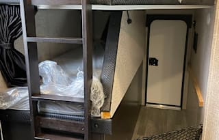 2022 Jayco Jay Feather 24BH