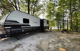 (Unit 25) Transcend Explor w/ Bunkhouse and Outside kitchen