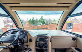 The Super Easy to Drive 2018 Thor Axis Mini Class A!
