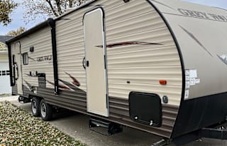 ***Delivery Only - 2017 Grey Wolf 26 RL