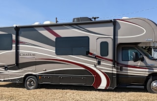 2019 Thor Motor Coach Chateau 31Y