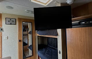 Lucy Rose a cross over to luxury camping