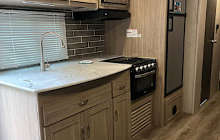 2021 Coachmen Freedom Express Ultra Lite
