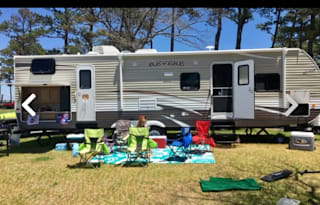 2017 Shasta RVs Revere 32DS