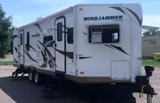 Super Nice 31’ Camper #1 (Rockwood Windjammer)