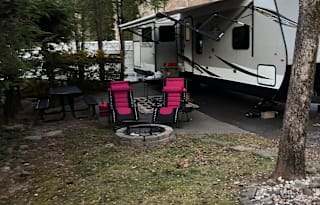 COZY BEACH CAMPER