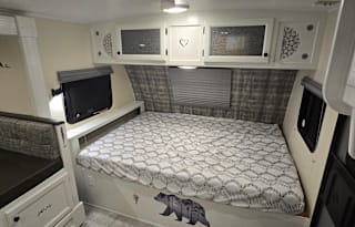AR's 2019 coachmen Apex Nano 193