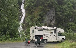 Salome - 2008 Coachman Freelander 24