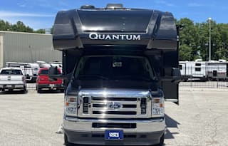 2022 Thor Motor Coach Quantum WS31 - War Machine