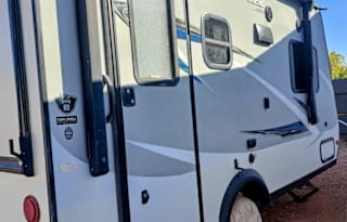 Light Weight Hybrid Camper 2017 X17Z