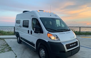 Adventure Van, loaded, Ac, Solar, 2023 Winnebago Solis Pocket