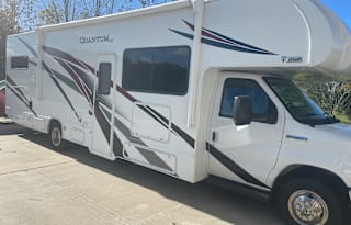 2023 Thor Motor Coach Quantum SE SE31 Ford