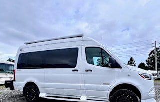 2022 American Coach American Patriot FD2
