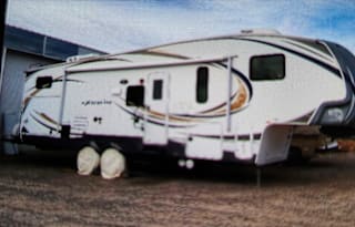 Wild Cat Bunk house with out door kitchen