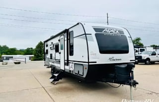 2022 Apex Ultra Light Travel Trailer