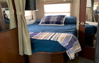 2011 Fleetwood RV Tioga Class C, DSL 24D