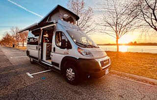 2022 Thor Motor Coach Sequence 20A