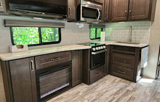 2021 Grand Design Reflection 150 Series 290BH