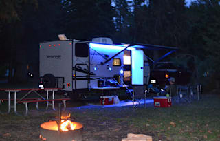 2020  Wolf Pup Black Label Bunk house FALL pricing