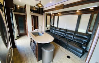 2018 Heartland Cyclone 4250