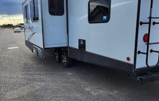 2021 Bullet travel trailer 287QBSBH