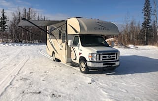 2017 Thor Motor Coach Chateau 22B #5