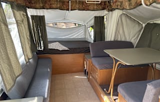 Adventure-Ready 2004 Coleman Utah Pop-Up Camper