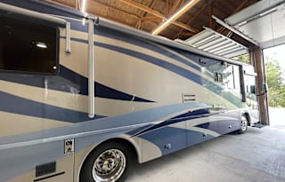 Winnebago Blue Oasis