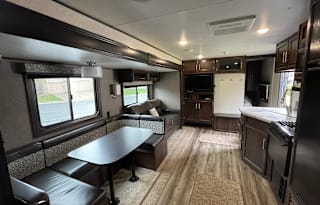 Fully Stocked 2019 Jayco Jay Flight