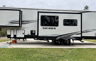 Modern 2022 Forest River Sierra Fifth Wheel 3440BH