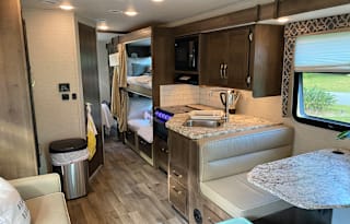 Central Florida RV Rental - 2020 Jayco Redhawk 31F