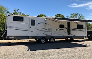 2012 Forest River RV V-Cross Platinum 32VBHS