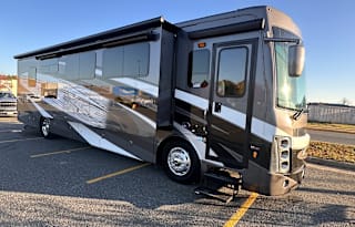 2022 Forest River Berkshire XL 40E Diesel Pusher