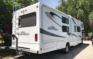 2011 Sunseeker by Forest River 3170DS