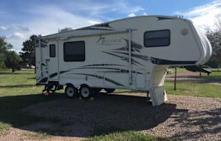 2007 Keystone RV Cougar 245RKS