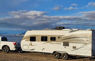 Pyramid Lake Getaway