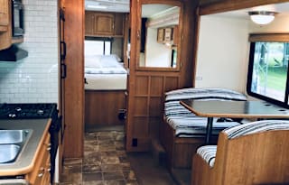 2009 Coachmen Freelander 3150
