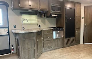 2018 Dutchmen RV Coleman Lantern Series 263BH