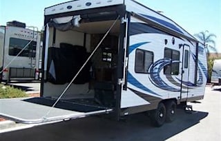 2017 Pacific Coach Works Sand Sport 19EX