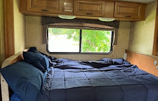 2015 Forest River RV Sunseeker 2650S Ford