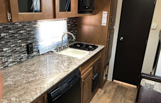 2018 Forest River RV Salem Cruise Lite FSX 197BH