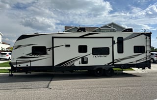 Torque Toy Hauler 16ft Garage