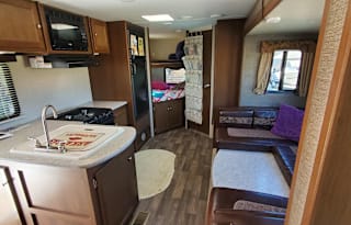 JJ's Home Away From Home RV Rental