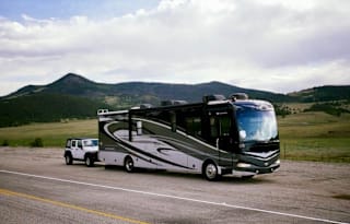 Fully-Loaded & in Good Condition!