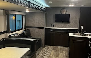 2020 Heartland Pioneer BH 305