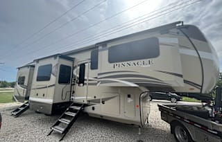2019 Jayco Pinnacle 38FLWS